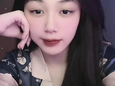 Clip sex Việt hot Trần Hà Linh bú cu anh rể